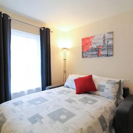 Beautiful City Centre Sleeps 4 Апартаменты Дублин